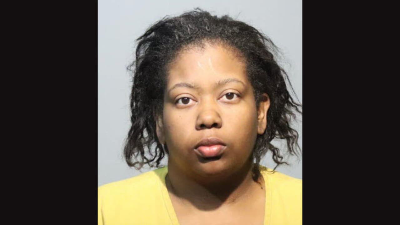 Era fotógrafa. Una mujer la mató porque no le gustaron unas imágenes y trasmitió el homicidio en Facebook