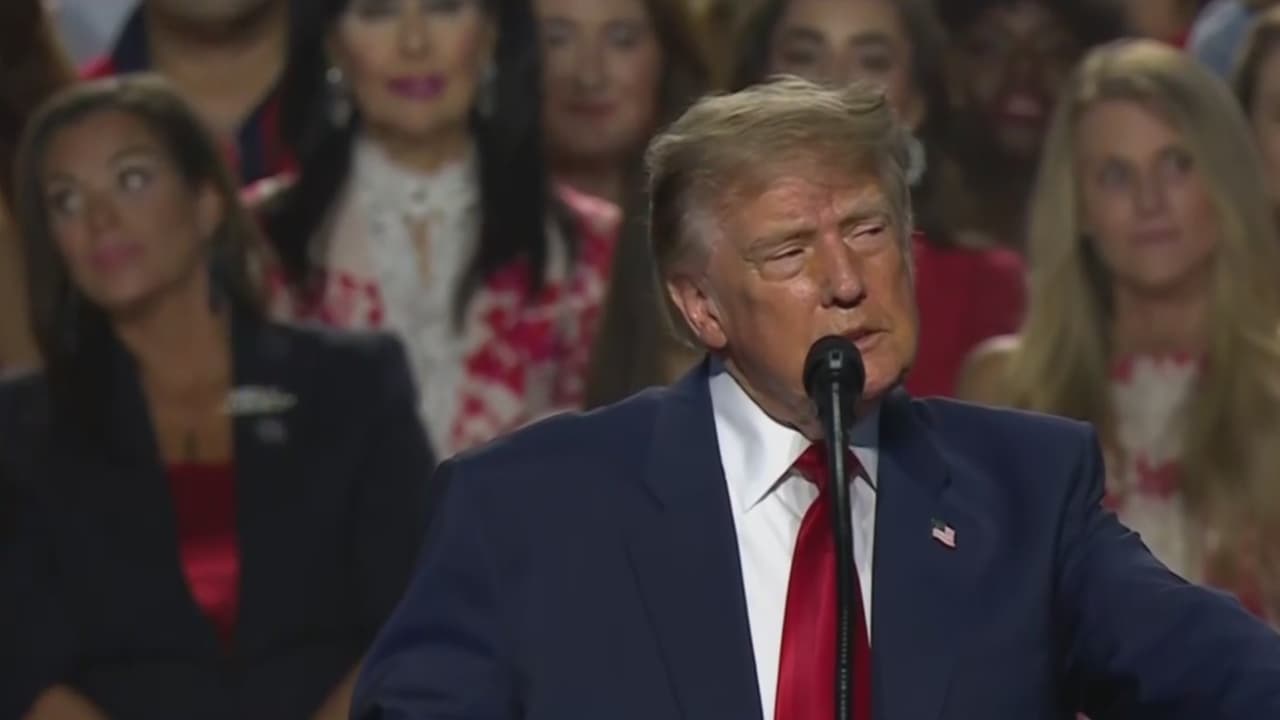 Donald Trump enumera los principales logros económicos y sociales de su mandato