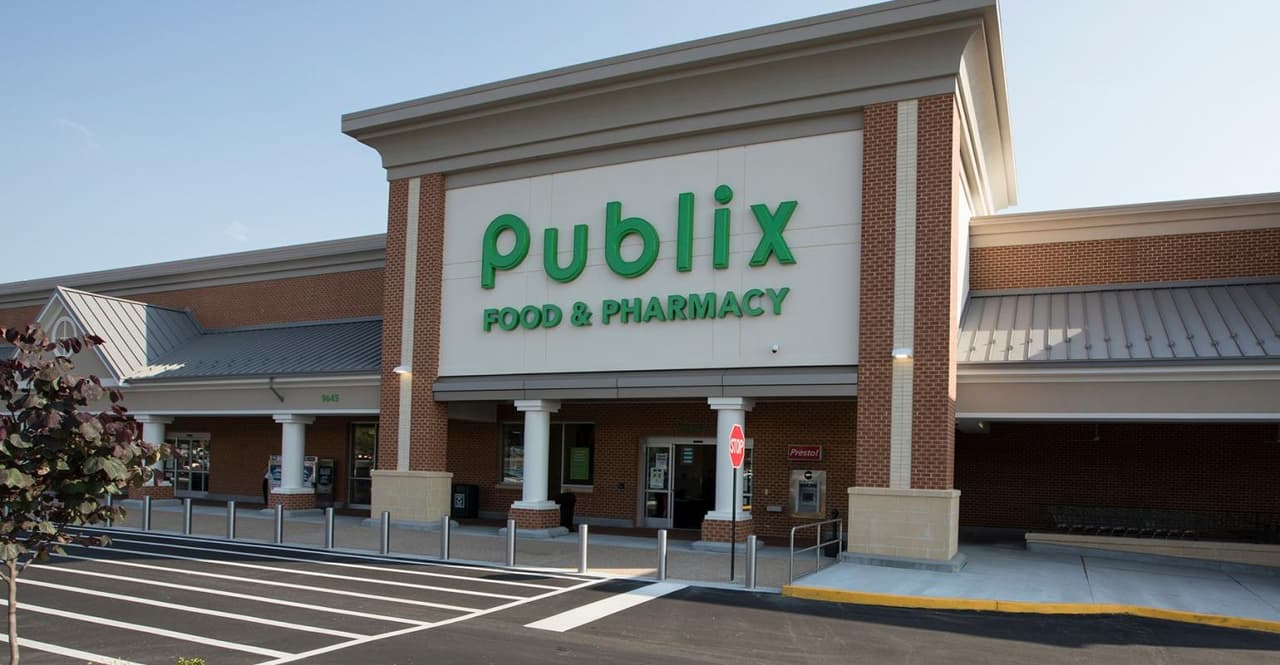 Empleados de Publix completamente vacunados ya no usarán mascarillas 