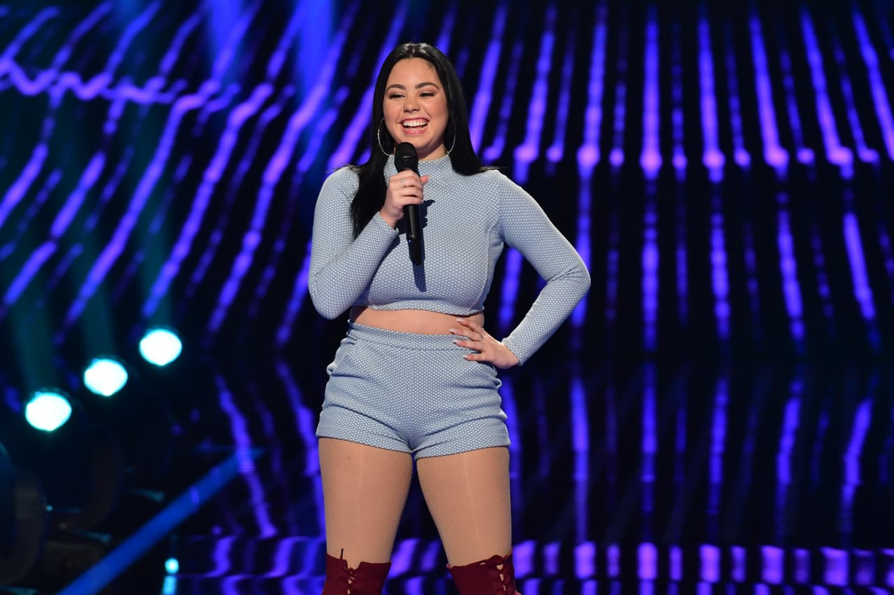 La puertorriqueña de 19 años deleitó a los jueces con el tema 'I wanna dance with somebody'de Whitney Houston.