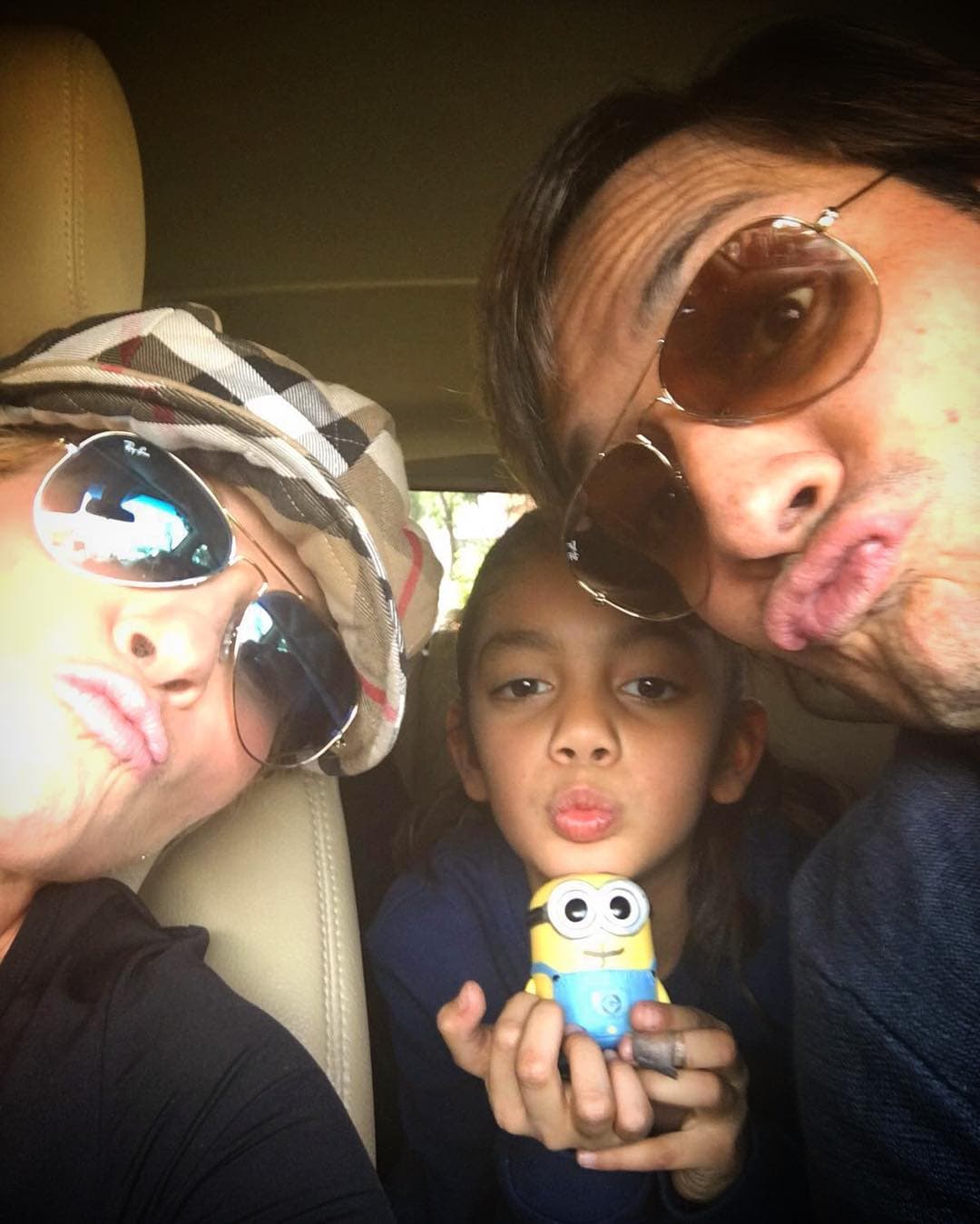 A sus ocho años, Camila está convencida de que es la princesa de papá y mamá.