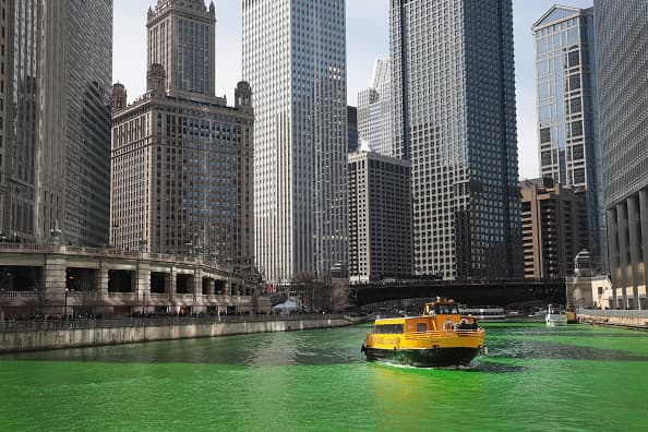 Los desfiles del día de San Patricio en Chicago están en marcha para el sábado