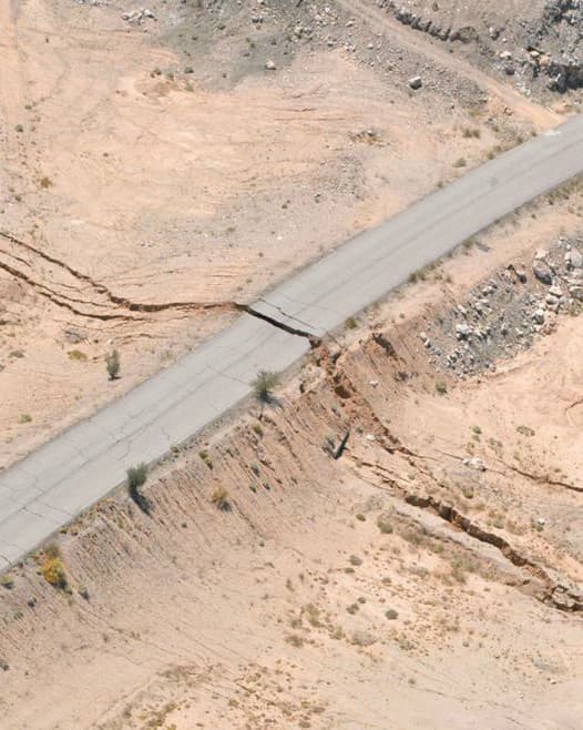 De acuerdo con los más recientes cálculos del Servicio Geológico de EEUU, la Falla de Hayward tiene 31.7% de probabilidades de ser el epicentro de un terremoto mayor a 7.0 en los próximos 26 años, mientras que esa cifra se eleva a 63% si se incluyen todas las fallas que atraviesan el Área de la Bahía.