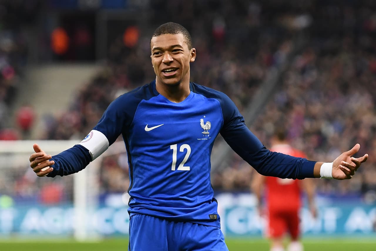 <b>2. Kylian Mbappe - Delantero - 18 años </b>(Francia / Paris Saint-Germain)
