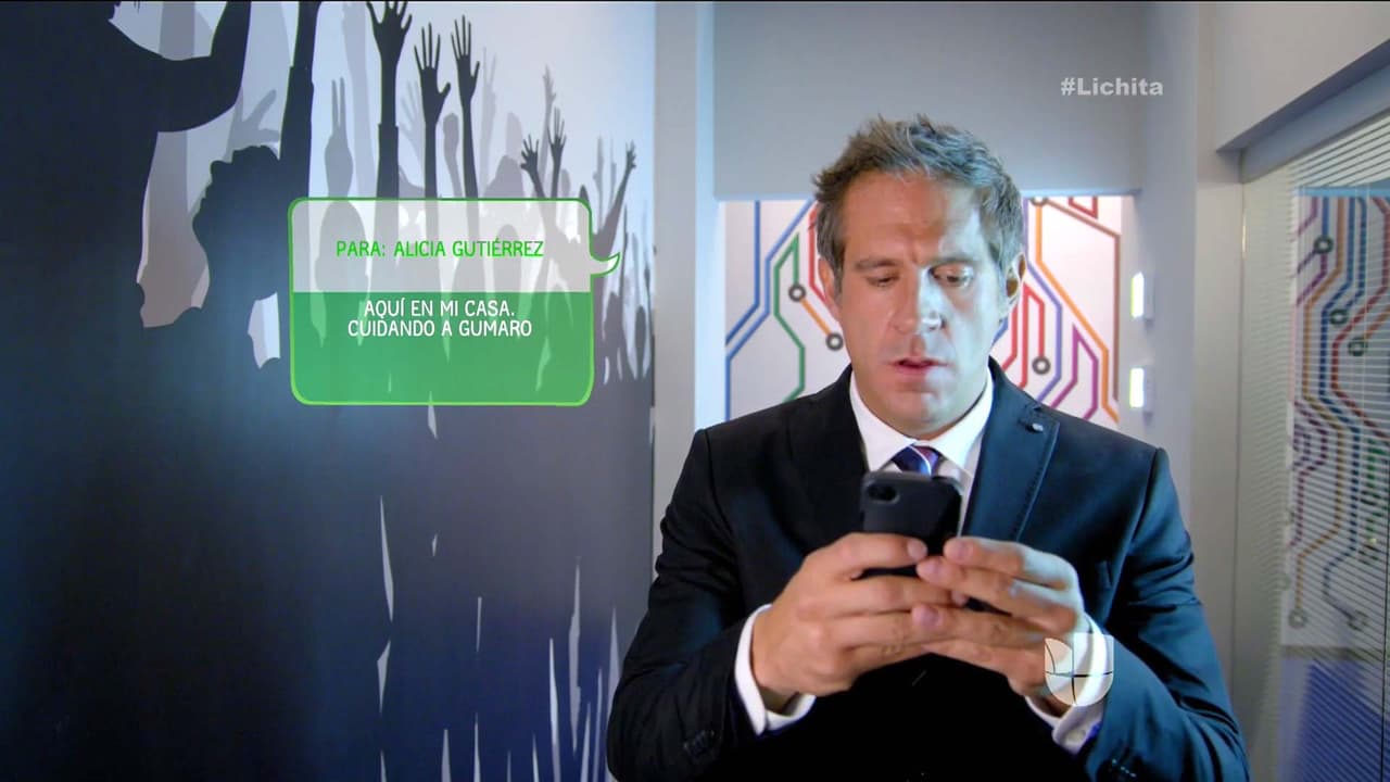 Lichita está a punto de descubrirte Roberto.