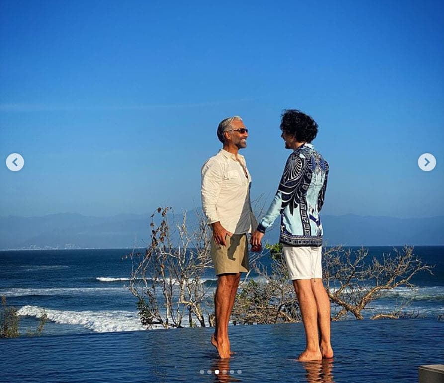 Fue a partir de un comentario que dejó una de las seguidoras del cantante: "Amé al perro ja ja ja".
<br>
