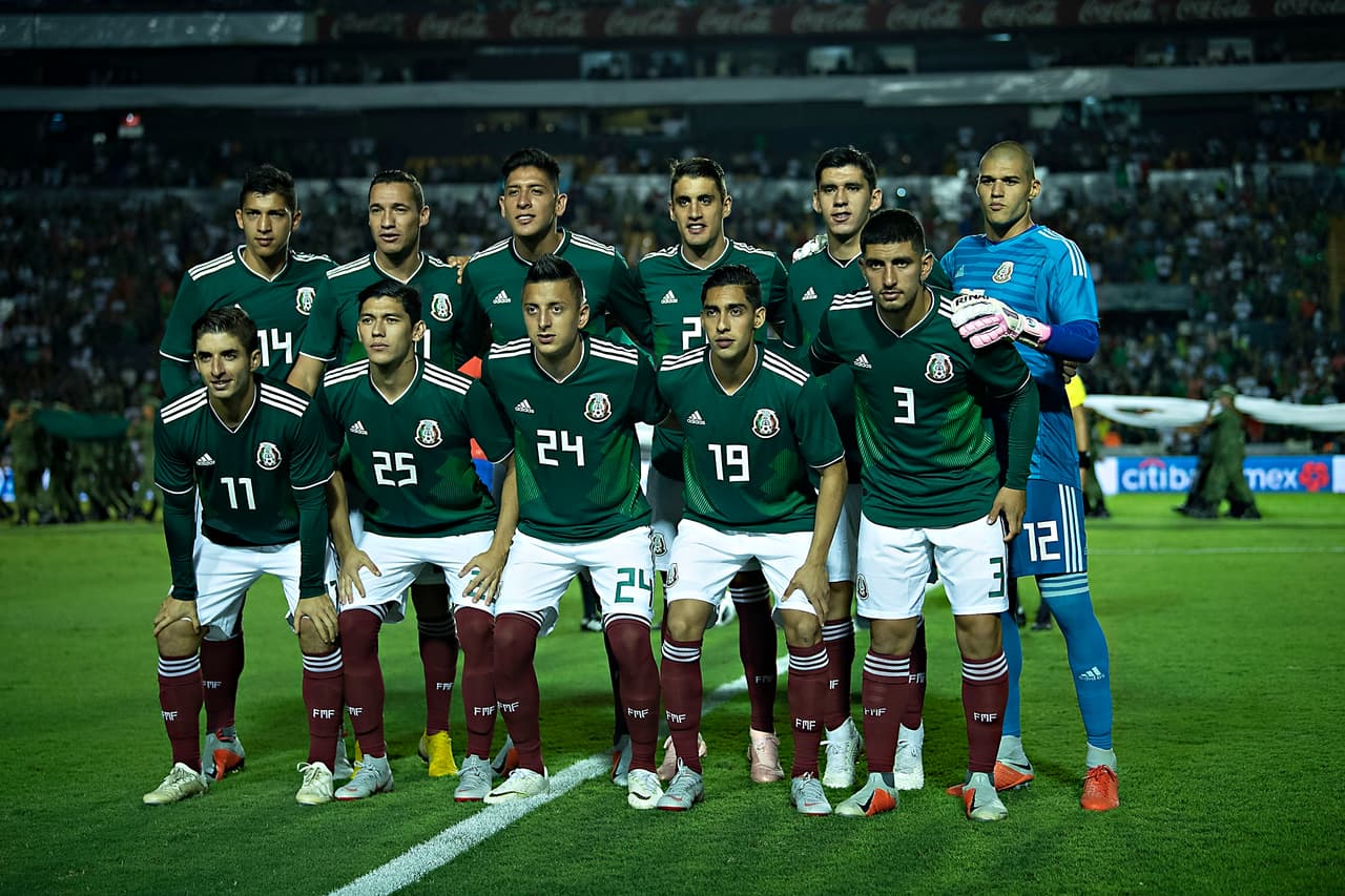 Como Dr Jekyll y Mr. Hyde: así jugó el Tri, con dos caras muy diferentes en cada mitad, en el partido amistoso ante Costa Rica celebrado en Monterrey. A continuación damos las calificaciones de los 16 elementos de los que dispuso Ricardo Ferretti durante todo el juego.