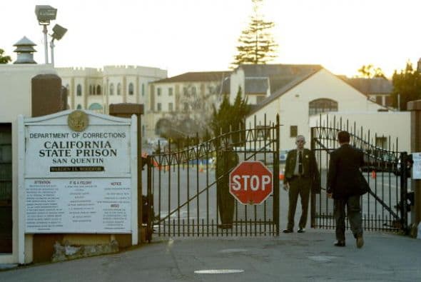 CALIFORNIA ha ejecutado a 13 reos y un asosmbroso número de 733 reos permanecen en su lista de espera. Este estado establece que se administrará la inyección letal a menos que el recluso pida gas letal.