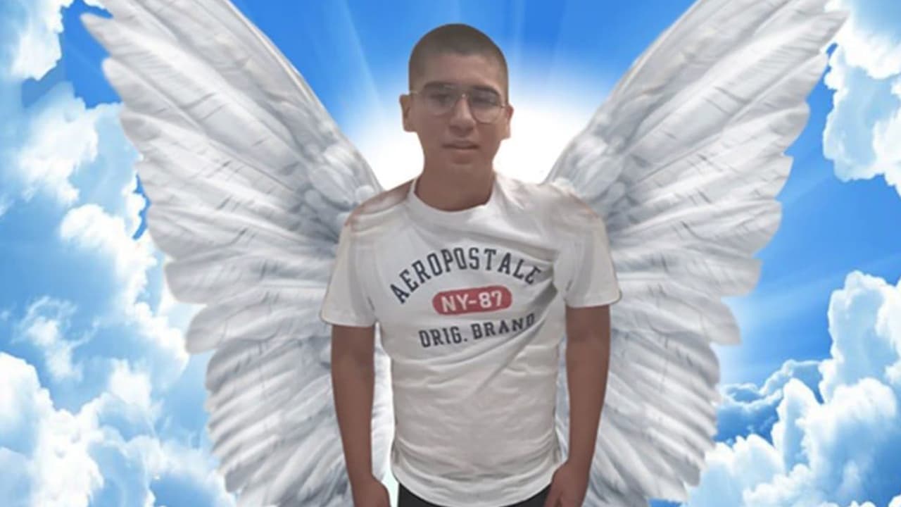 Los restos de Carlos Lugo descansarán en el cementerio Brookside ubicado en el 1341 East Freeway y Lauder. El sepelio se llevará a cabo de a partir de las 12:30 pm.