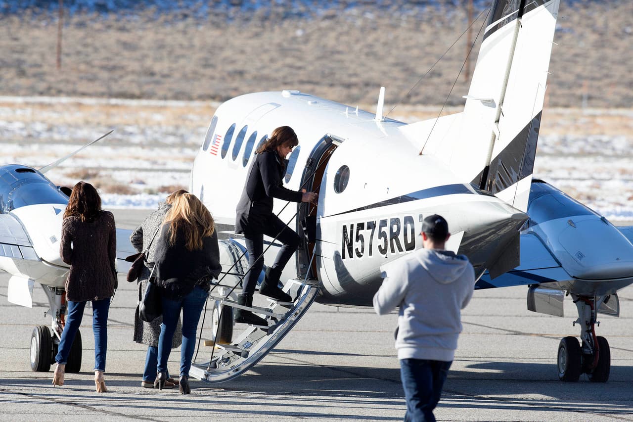 Y Caitlyn y sus acompañantes se retiraron de regreso a casa.