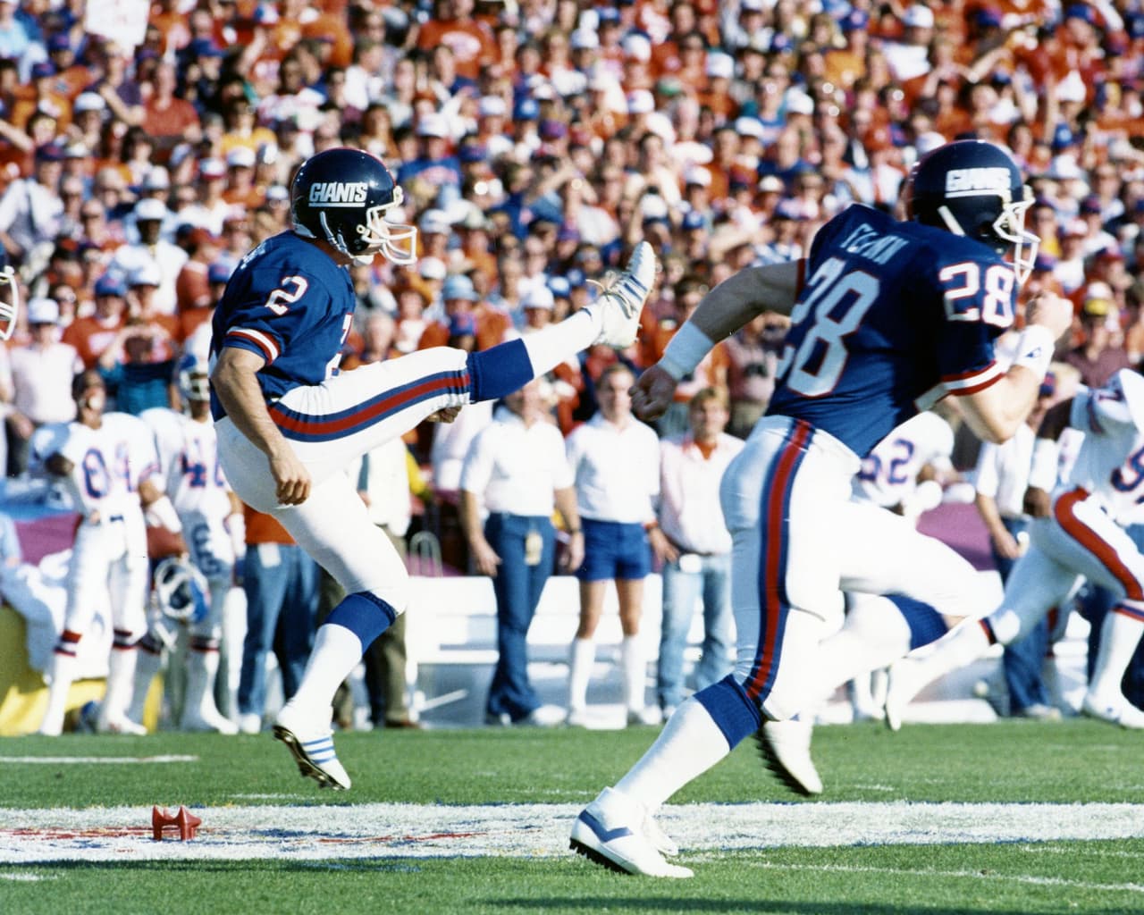 Raúl Allegre, es originario de Torreón, México y obtuvo el campeonato con los gigantes de Nueva York.