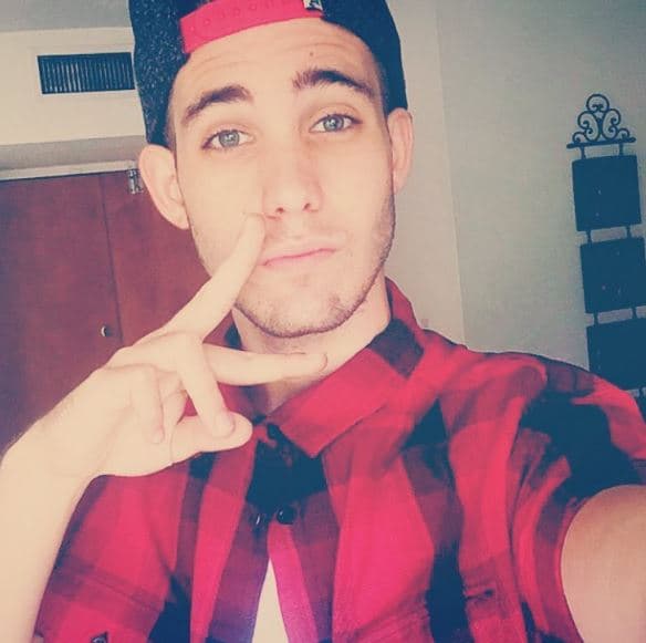 El aceptó que es un riesgo negarse a aceptar los trabajos que se le presenten, pero con firmeza asegura que estar en la música es lo que quiere para toda su vida.