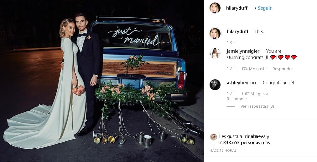 La noche del domingo, Duff, de 32 años, mostró a sus fans un recuerdo de la ceremonia y en el 
<b><a href="https://www.instagram.com/p/B6Zh_Ymp31v/" target="_blank">pie de la foto</a></b> que publicó en Instagram, se limitó a escribir: "Esto".