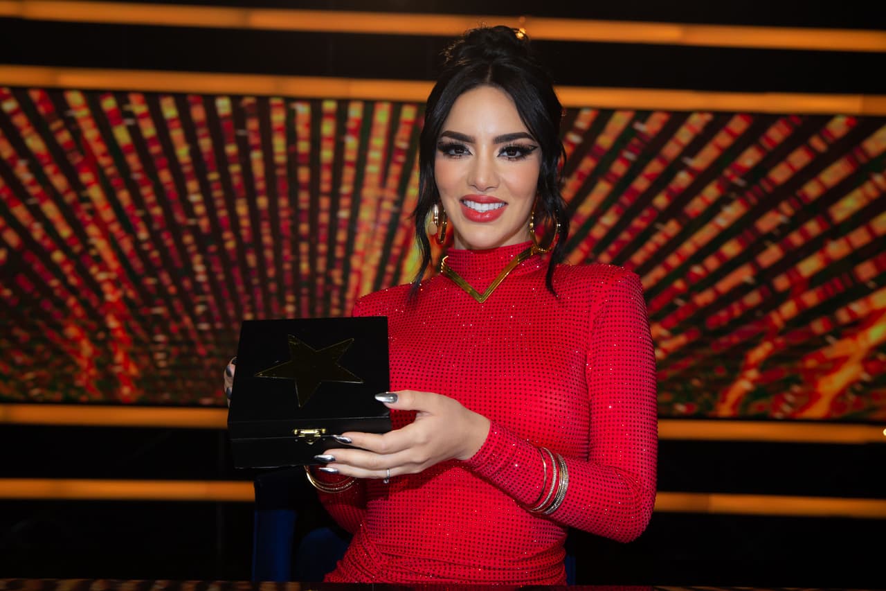 Se trató de un traje de una pieza completamente ceñido al cuerpo, moderno y elegante.