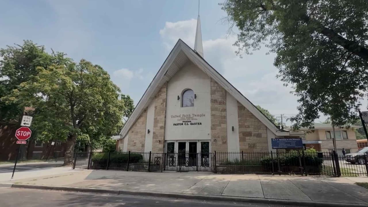 Pastor hispano en Illinois es acusado de abuso sexual contra dos menores de edad