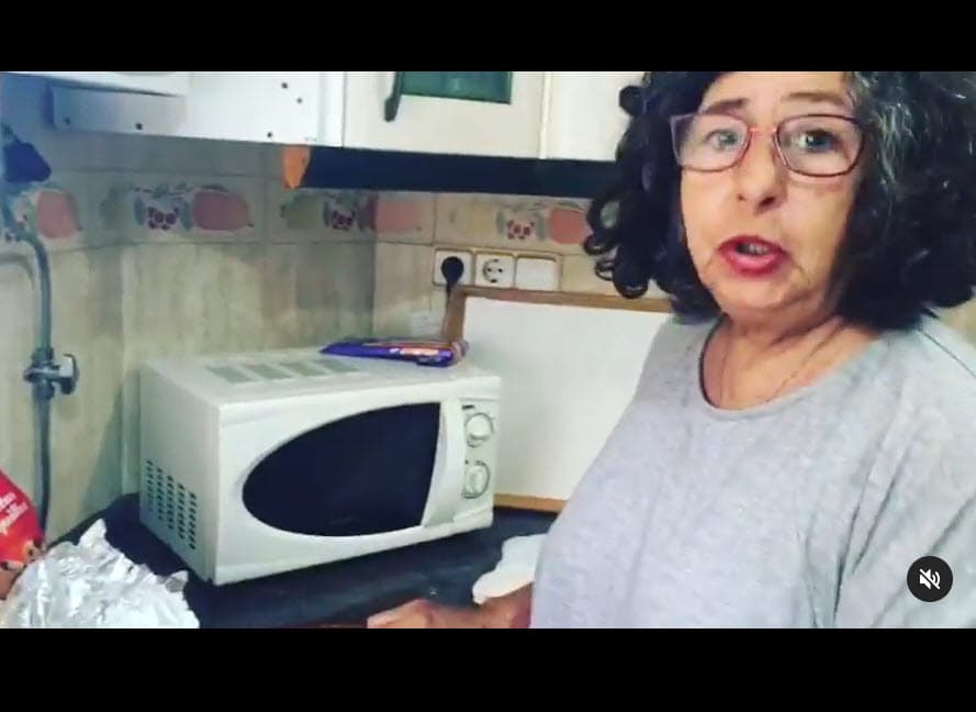 El pasado sábado 6 de febrero, Lola Medina, madre de Nacho Palau, se presentó al foro del show 'Sábado deluxe' de la cadena Telecinco, y habló contra Miguel Bosé, de 64 años.
<br>