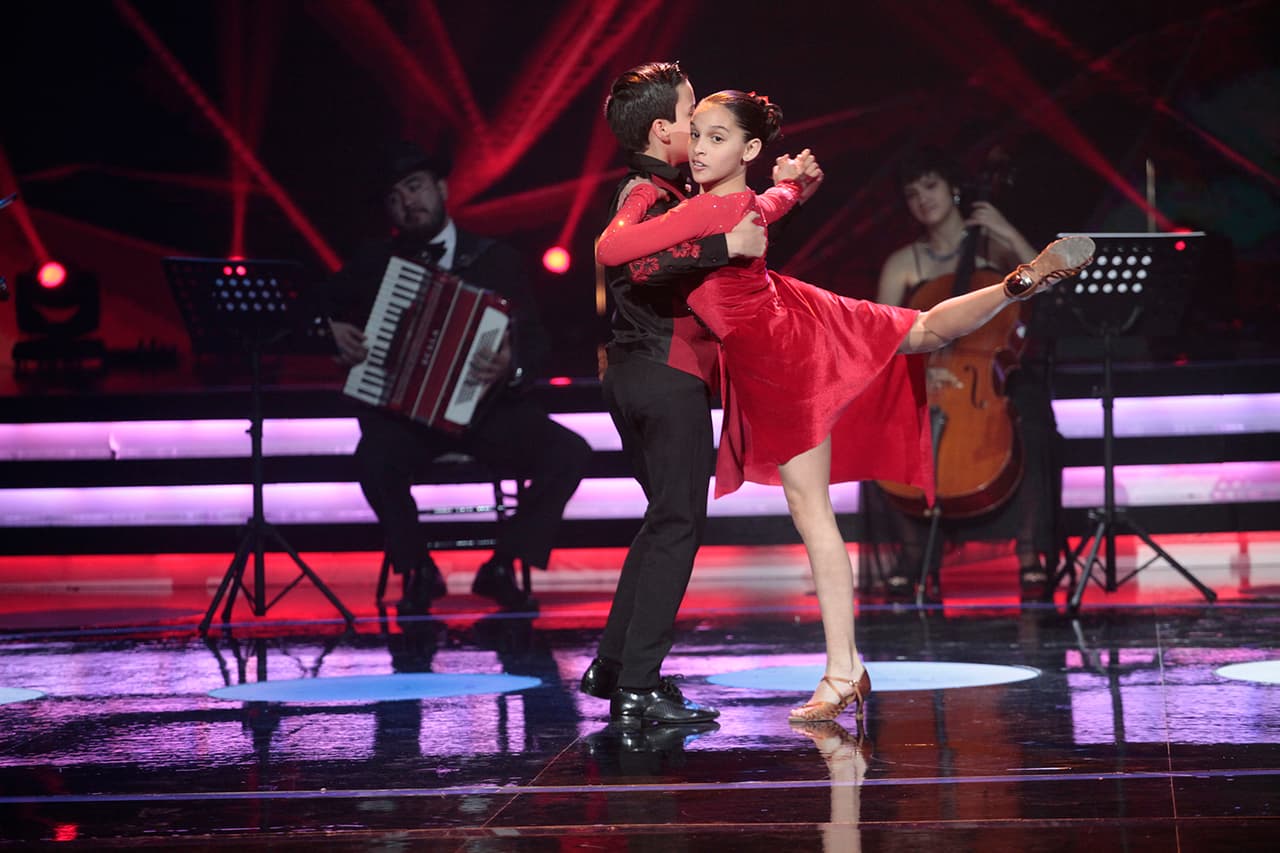 Se movieron al ritmo del tema 'Mi confesión'.