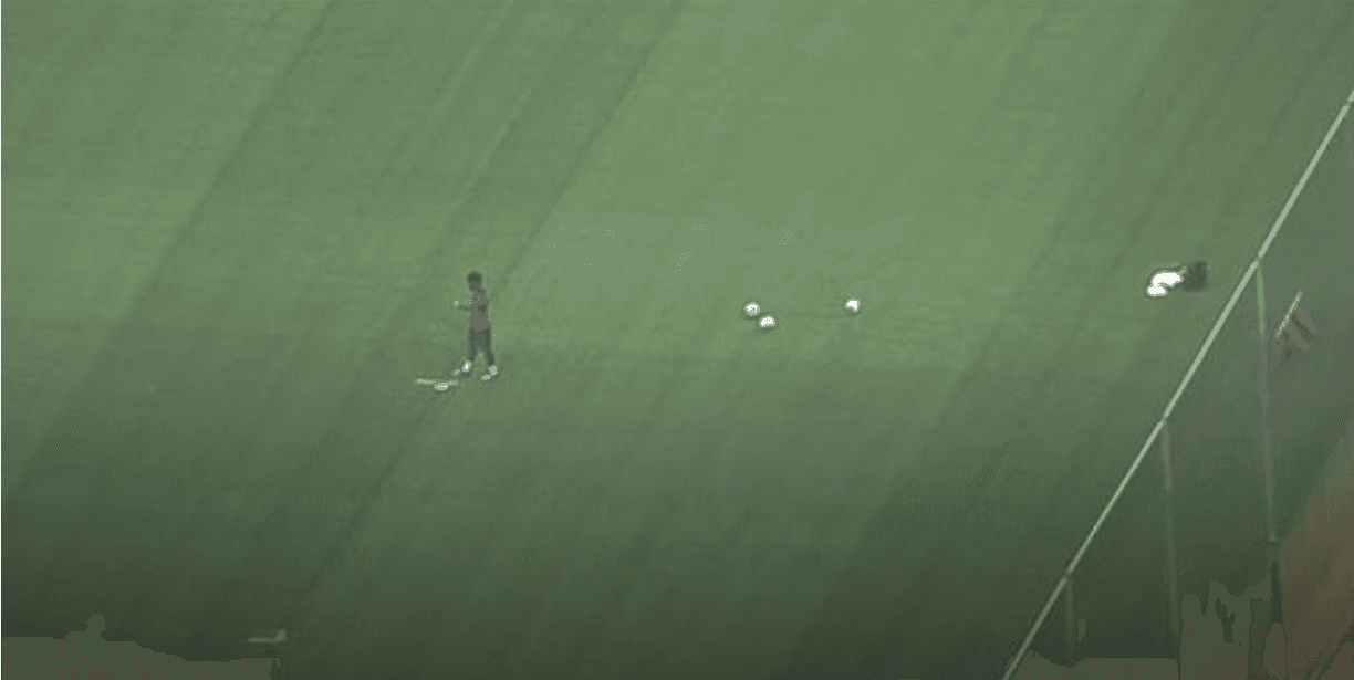 Los jugadores no tienen permitido socializar y deben seguir las reglas del distanciamiento social.