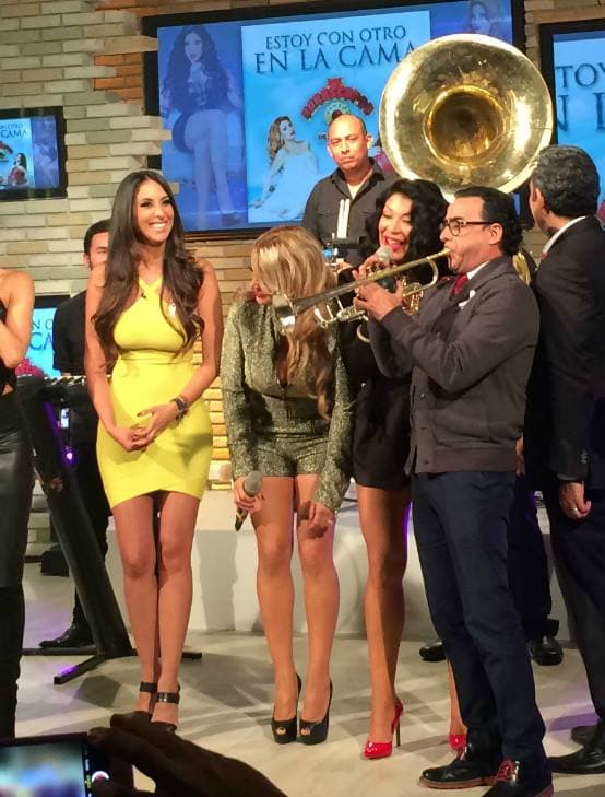 ¿Aceptarán a Adal en la banda de Horóscopos de Durango?