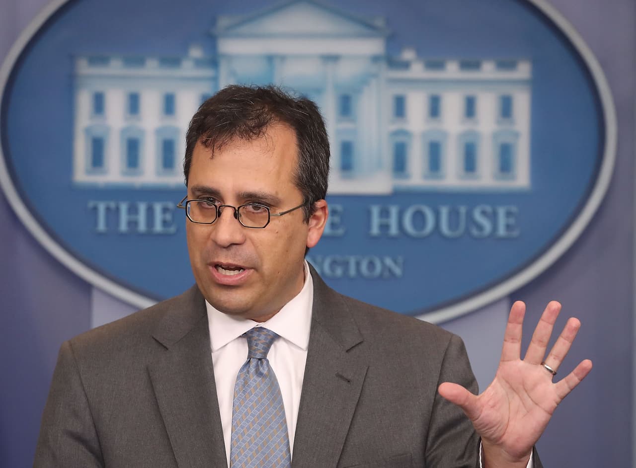 El servicio de inmigración prepara el cierre de sus oficinas internacionales