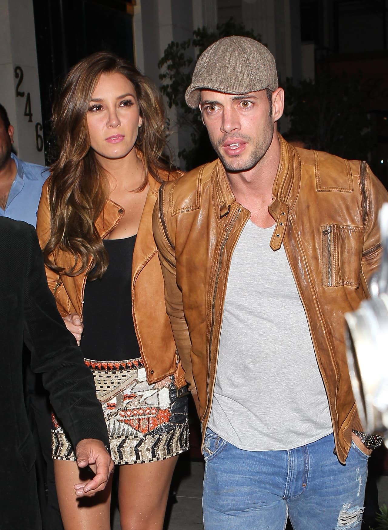 "Yo creo que no es por mis hijos, tampoco es que me lo están pidiendo, o sea,
<b>uno se tiene que casar también porque uno quiere</b>. La verdad que eso es secundario a lo que ya tenemos", contó en un encuentro con la prensa mexicana.
<br>