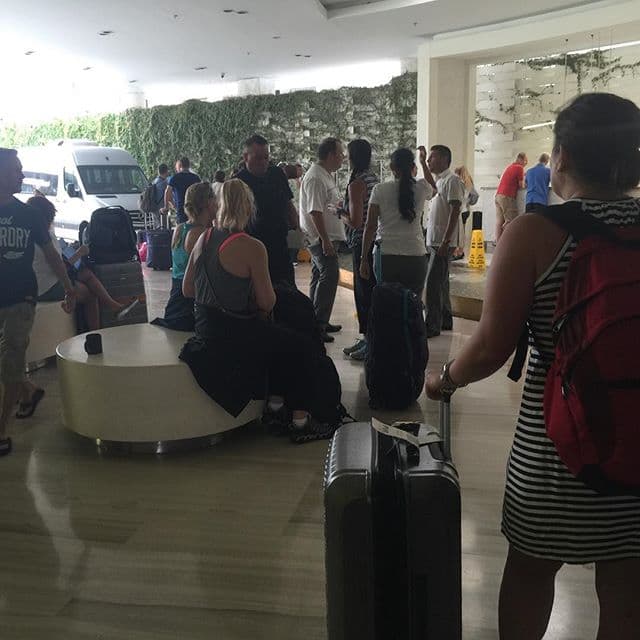 El protocolo de evacuación comenzó desde el jueves por la noche, afirmaron medios locales.