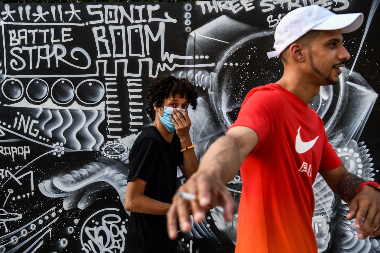 De acuerdo con el reporte del CDC, los niños hispanos corren un riesgo 8 veces mayor de ser hospitalizados, en comparación con los niños de raza blanca.
<br>