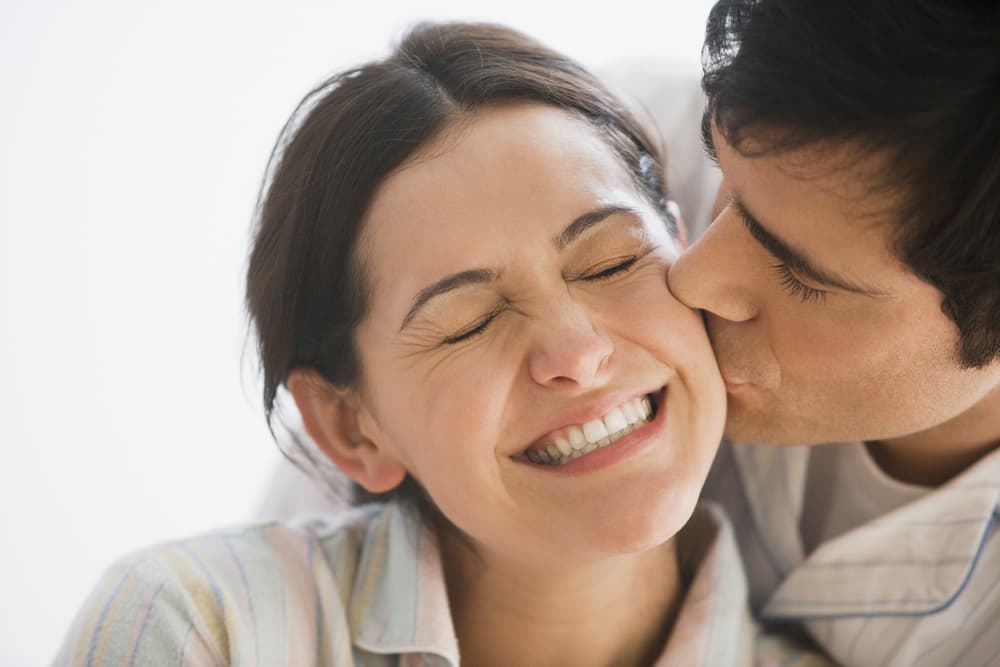 <b>Leo</b>
<br>
<b>Tu lema será: No hay camino largo, cuando se busca a la persona amada</b>
<br>En este ciclo de cumpleaños comprendes la gran verdad del amor. No existen excusas ni pretextos cuando realmente se ama y si es tu caso lo comprobarás al sentirte realizado y feliz junto a quien sabes comparte tu manera de sentir. No importa el camino que debas andar para llegar a ese corazón ¡empiézalo ahora mismo!