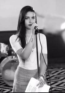 Se ha caracterizado por cuidar de sus compañeros, sobre todo en los momentos más duros de la competencia.