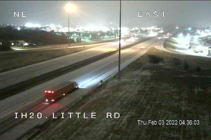 El Frente Frío Ártico trajo vientos que hacen que la sensación térmica se pueda sentir hasta por debajo los 10 grados.
<br>
<br>