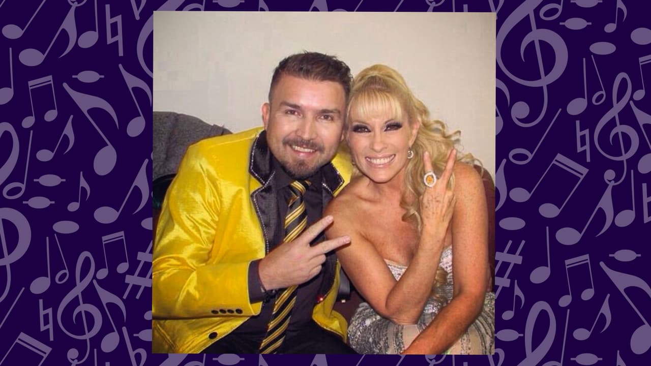 Sabe rodearse con mujeres bellas. Como con Yuri, por ejemplo.