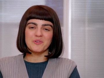 El primer paso fue anunciar que es la nueva Directora Creativa de Icónika y la cuenta de Oki Oki Jinsei es suya. Con una gran sonrisa le dice: adiós a Luciana.