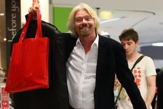 El magnate Richard Branson propuso a sus empleados vacaciones ilimitadas
