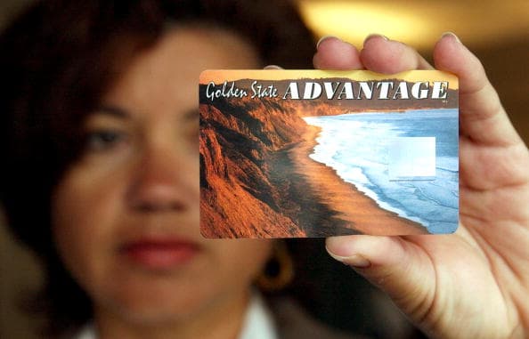 ¿Inmigrantes que califican al programa de ayuda alimentaria CalFresh?