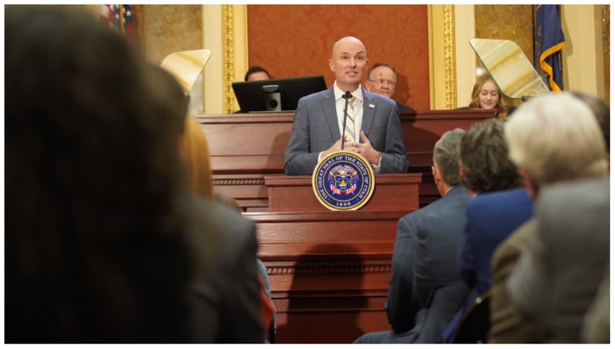 Niños en el Congreso de Utah: Una visita histórica durante una sesión del gobernador