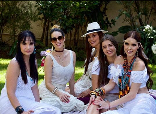 Entre las invitadas estuvieron famosas actrices como Ana Patricia Rojo, Susana González, Tanya Vazquez y Michelle Renaud.
