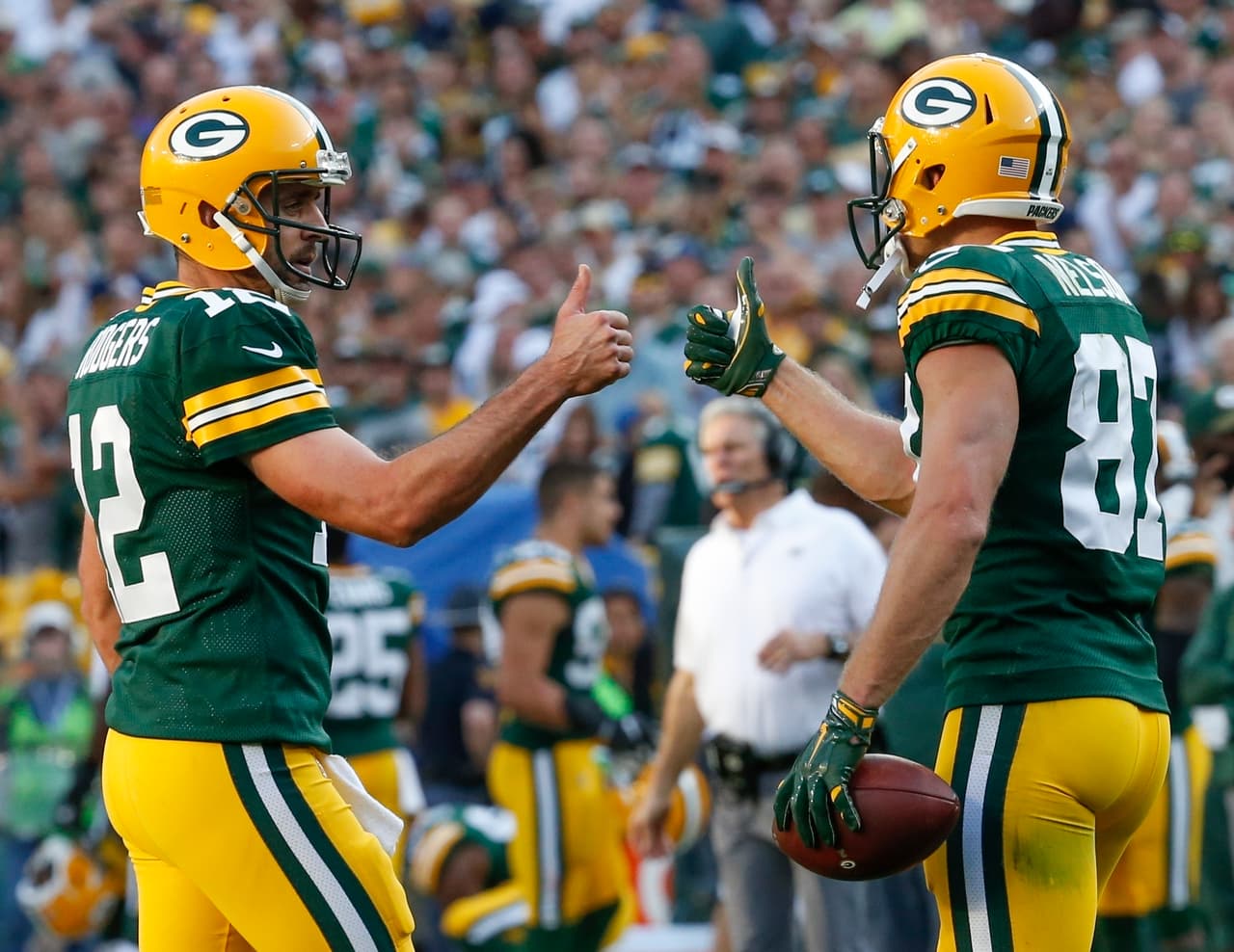 Aaron Rodgers extrañará en Green Bay a su amigo Jordy Nelson.
