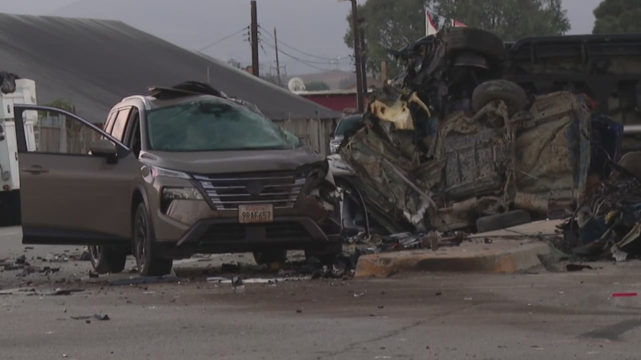 Trágico choque multivehicular en Oxnard deja dos muertos y varios heridos