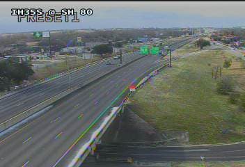 El riesgo de lluvia helada y aguanieve ya terminó para Austin y condados cercanos, pero el frente frío del Ártico dejó temperaturas frías para nuestra zona.