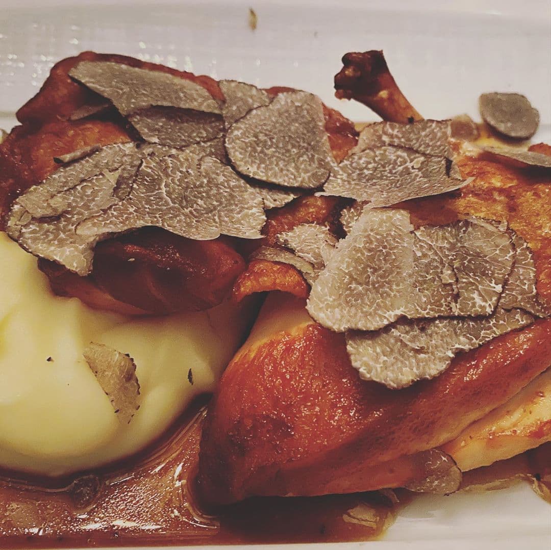 Los exquisitos platillos que degustaron durante el viaje no podían faltar entre los mejores momentos que compartió Raúl de Molina con sus seguidores.