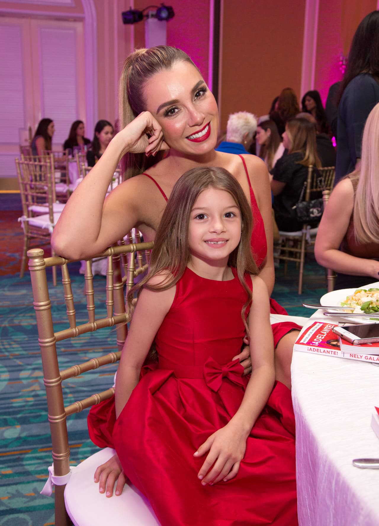 Sin duda Kailey heredó la belleza de su mami.