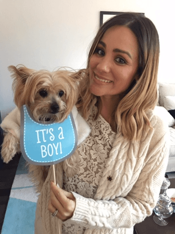 Nuestra compañera, Gloria Ordaz, anunció que espera a su primer hijo junto con su esposo, el licenciado Freddy Balsera.