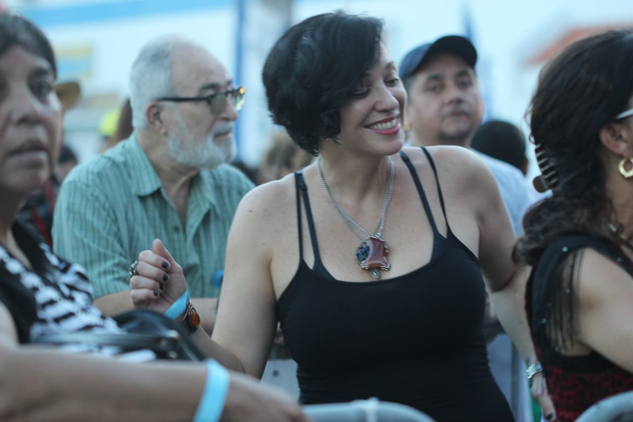 Miles de personas llegaron hasta Hialeah para disfrutar de la música latina