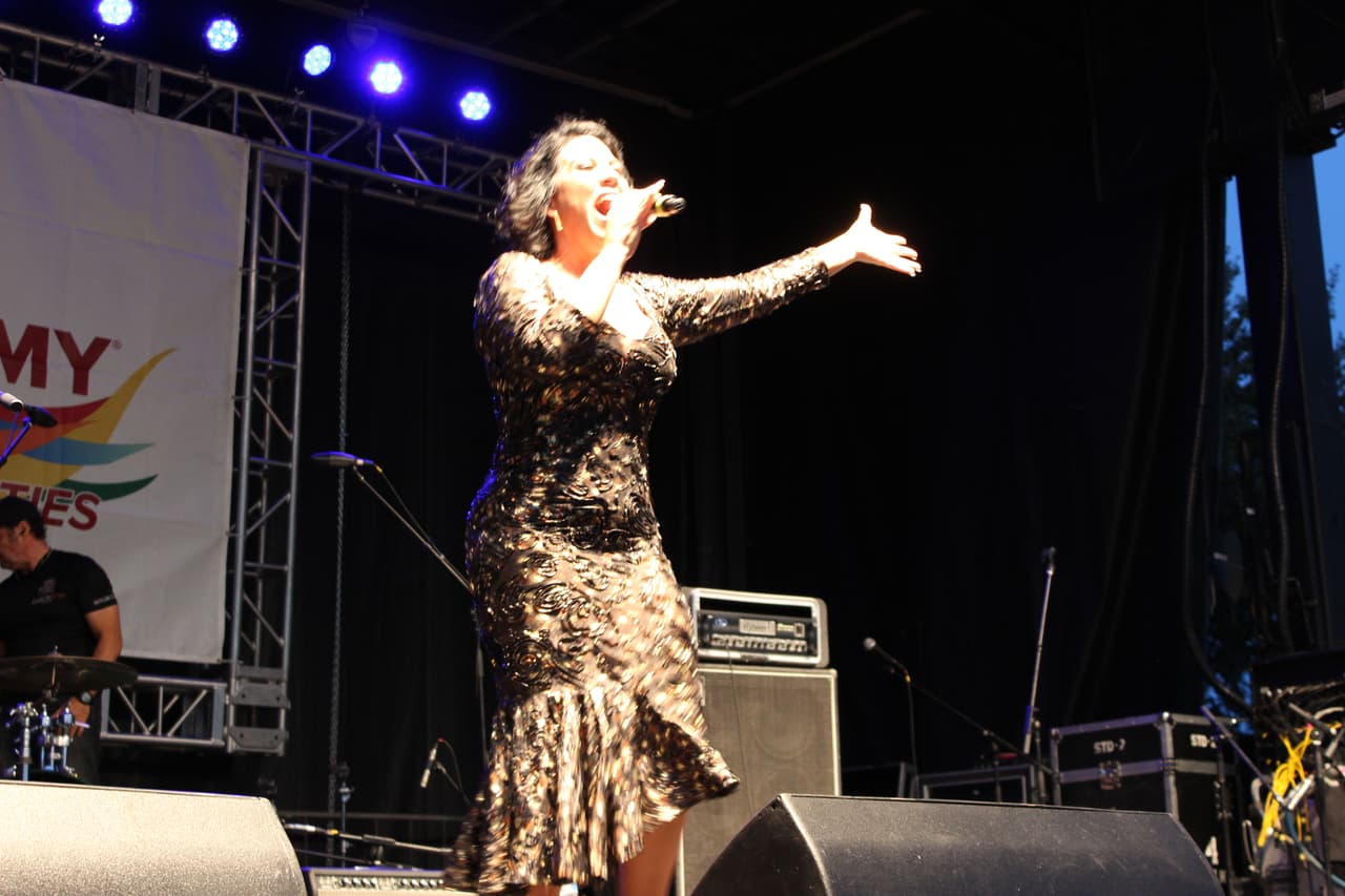 Miles de personas llegaron hasta Hialeah para disfrutar de la música latina