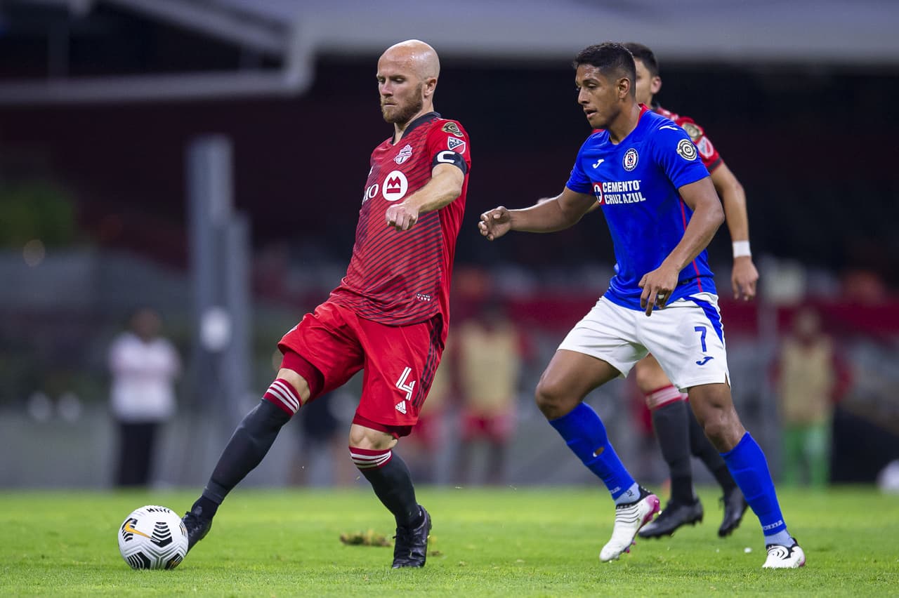 Con un solitario gol de Brayan Angulo, Cruz Azul vulve a vencer a Toronto y con un marcador global de 4-1, son el segundo equipo clasificado a las semifinales.