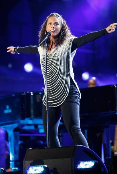 Alicia Keys nombre real: Alicia Augello Cook.