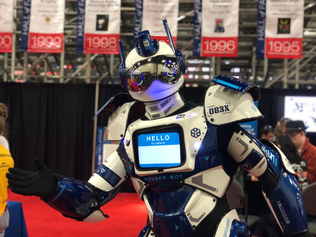 FIRST Championship es una competencia que lleva como temática la exploración espacial robótica y se celebra en dos etapas, una en Houston y otra en Detroit.