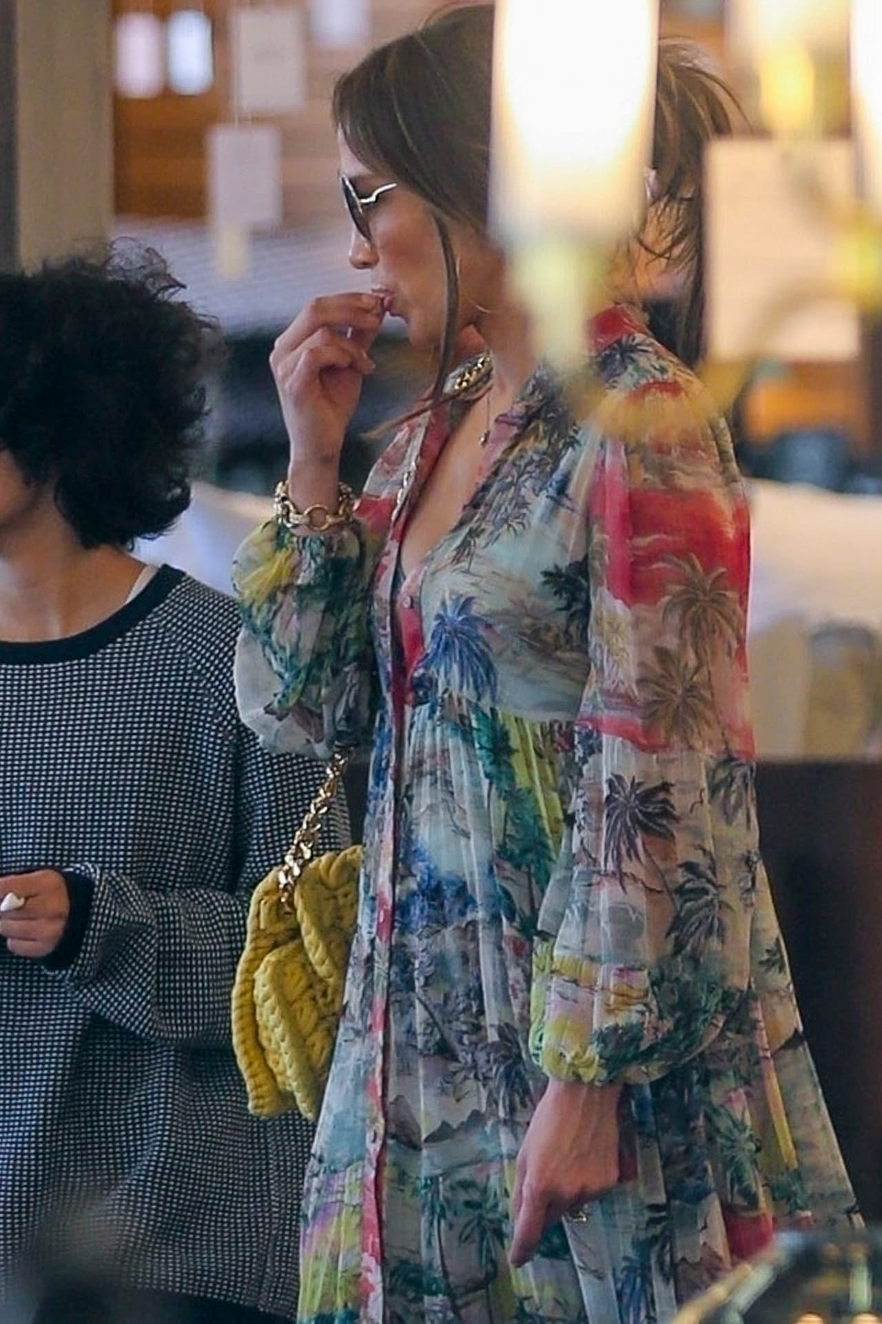 "Me conocen, soy una romántica. Siempre lo he sido. Me he casado algunas veces. Sí, 
<b>todavía creo en el 'y vivieron felices para siempre'</b>, segura al 100%", dijo en noviembre de 2021.
<br>