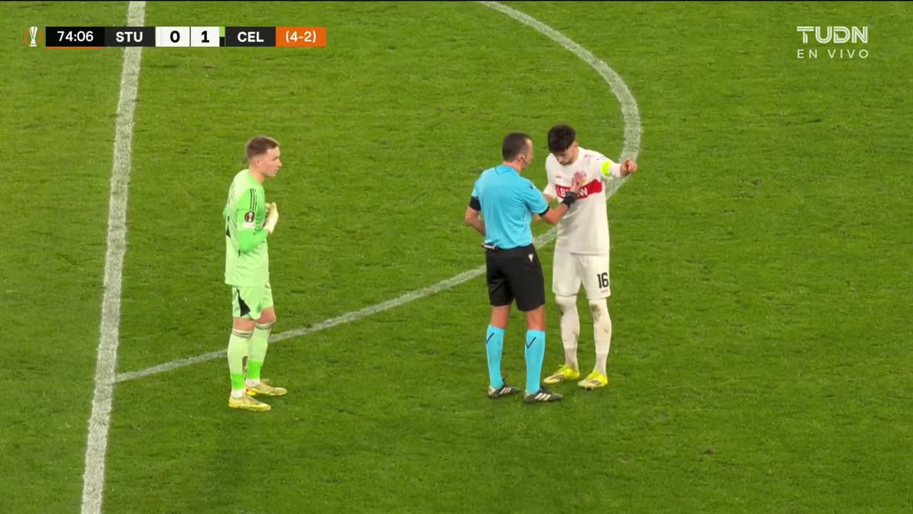 ¡GOL!  anota para VfB Stuttgart. Deniz Undav