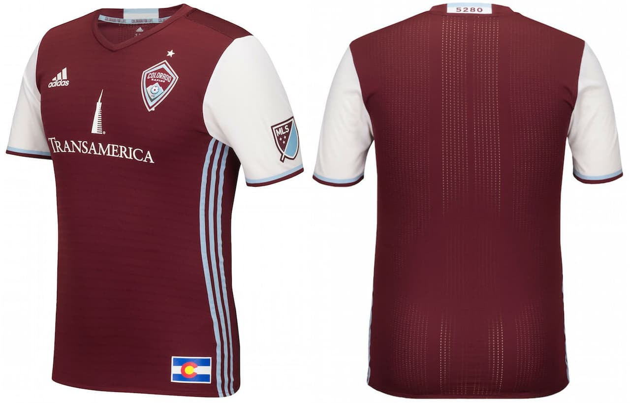 A pocos días del comienzo de la temporada 2016, Colorado Rapids presentó su nueva casaca, que trae algunas innovaciones.